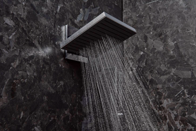 Ducha Fija 260 con Brazo a Pared - Hansgrohe Pulsify E