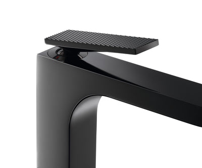 Grifo de Lavamanos Monomando 160 con Corte Rombico y vaciador Cromo Negro Pulido - Axor Citterio